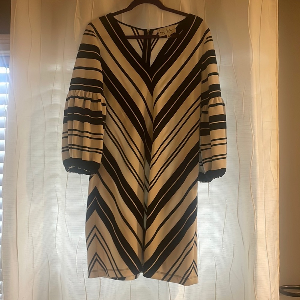 Nicole Miller like new adorable work dress. Love this with tights and boots